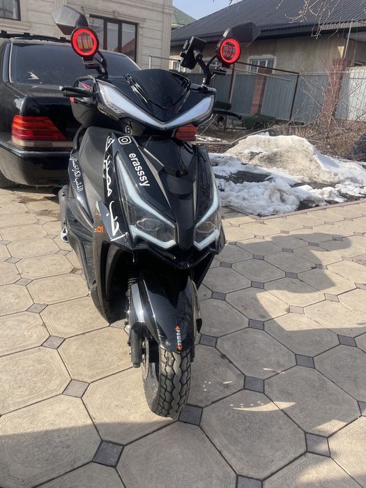 Moto мапед скутер