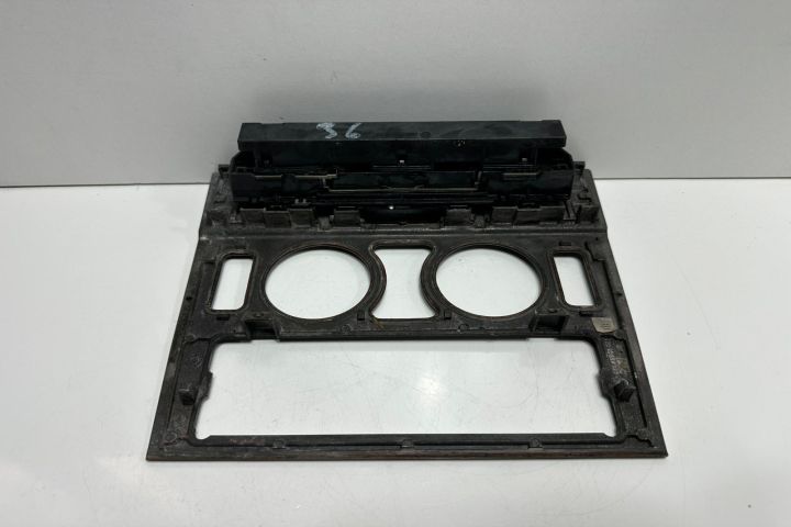 Ornament bord cu buton avarie A2106830308 Mercedes-Benz E-Class W210/