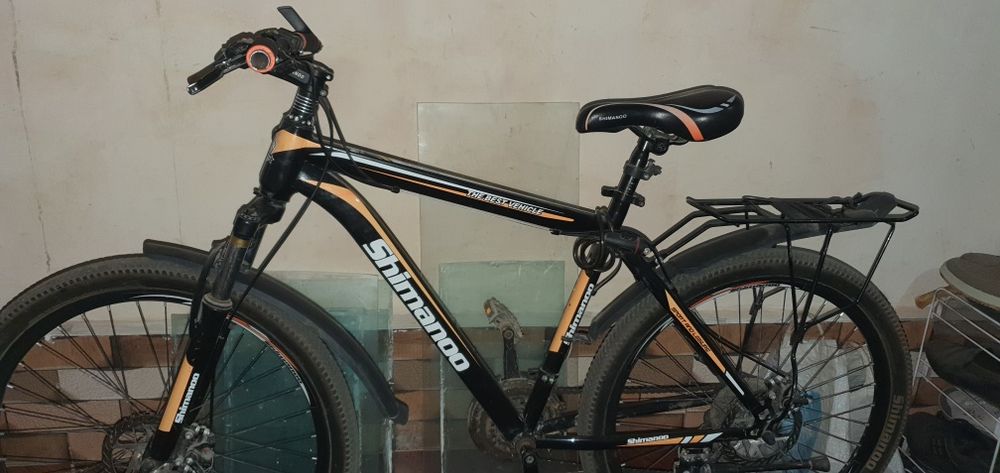 Yangi sport velisoped