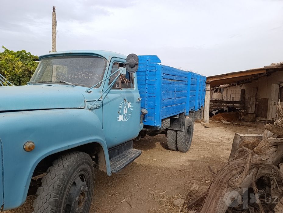 Gaz  53 moshnaga tushungan odam biladi