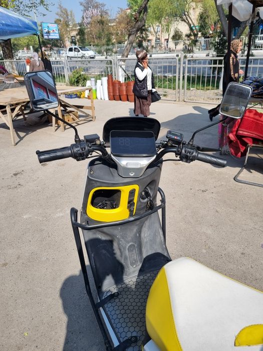 Elektro Skuter Garow Armada Motors