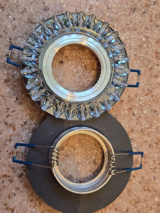 Продам павер банк, софиты...