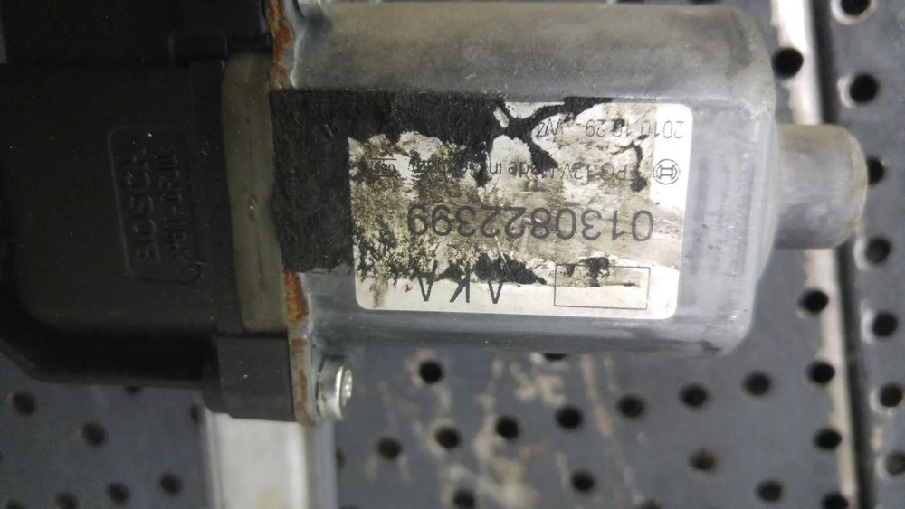 Macara motoras dreapta fata peugeot bipper aa 0130822399