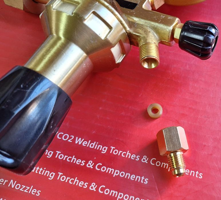 Азот регулатори 10÷100bar,редуцир,бутилки 1÷10л,преход климатик