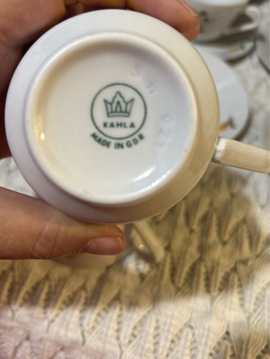 Красив комплект от 6 чаши с чинийки порцелан от ГДР