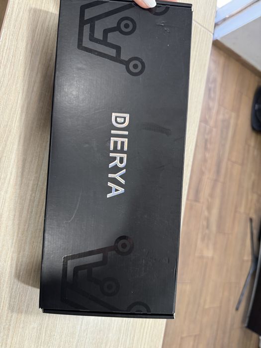Tastatură mecanică pentru jocuri, DIERYA DK63, NOUA!!!