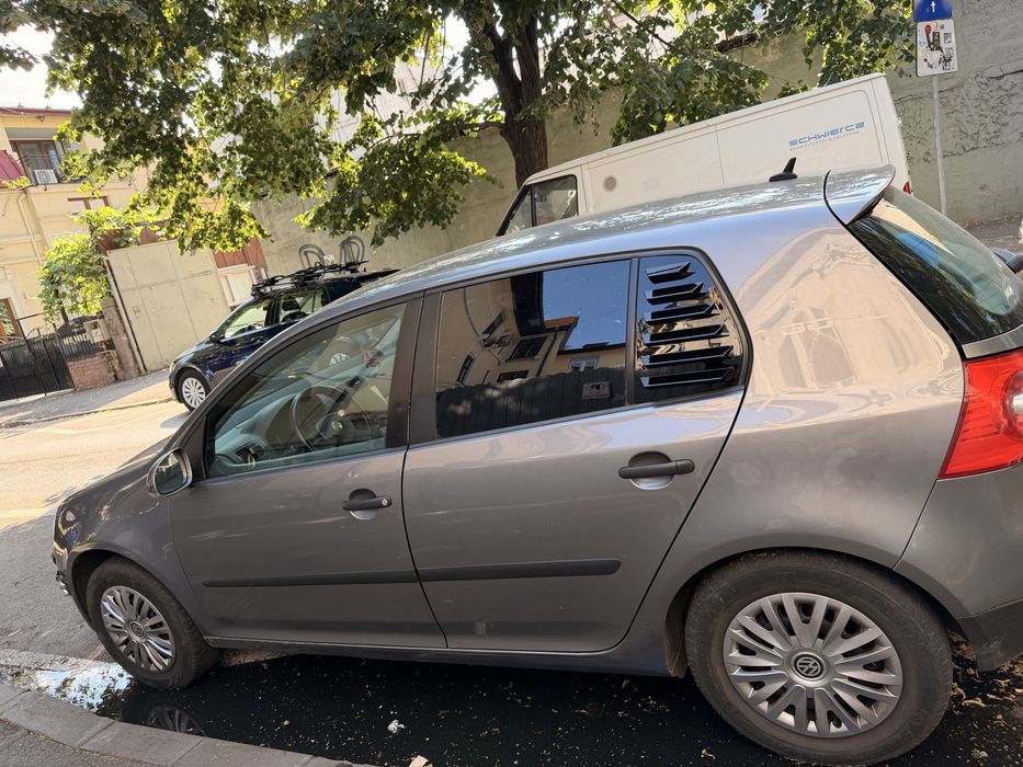 Volkswagen Golf 5 automat 1.9 2006