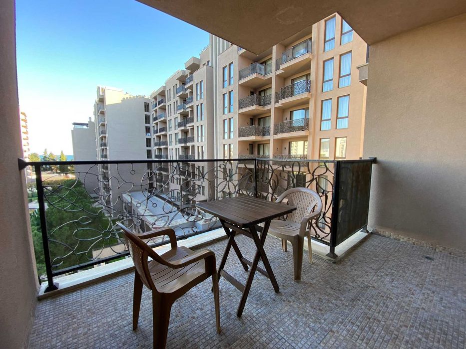 Дава се под наем Двустаен апартамент в к.к. Слънчев бряг - 72 кв.м за 110000 € - Снимка #9