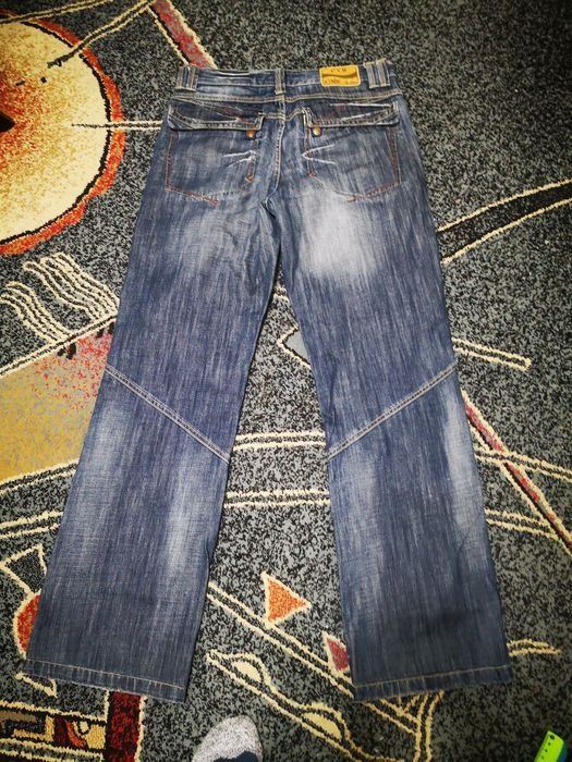 Оригинальные мужские джинсы. Турция. Размер 33.