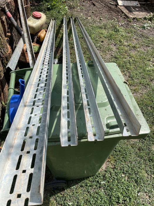 Diferite profile metalice zincate etc.. pret la jumate fata de magazine