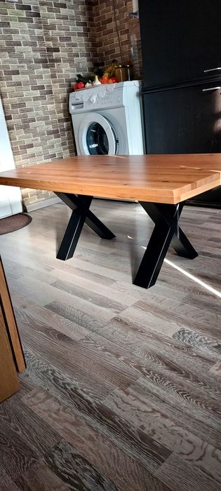 Продавам чисто нова холна маса!!!