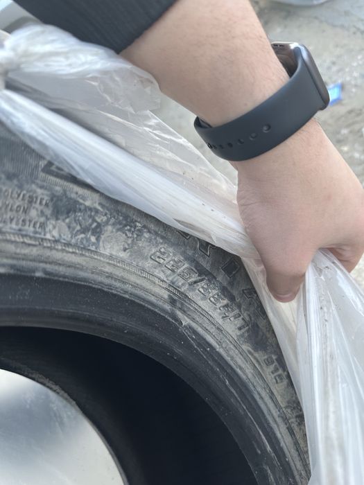 Покрышка 17 размераа