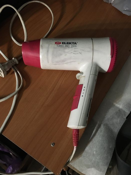 Фен ELEKTA Япония 1600 вт