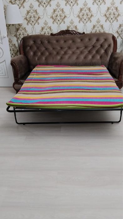 Продам диван с креслом