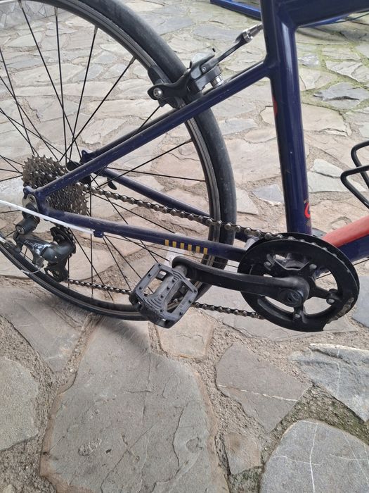 Vând bicicletă cursieră