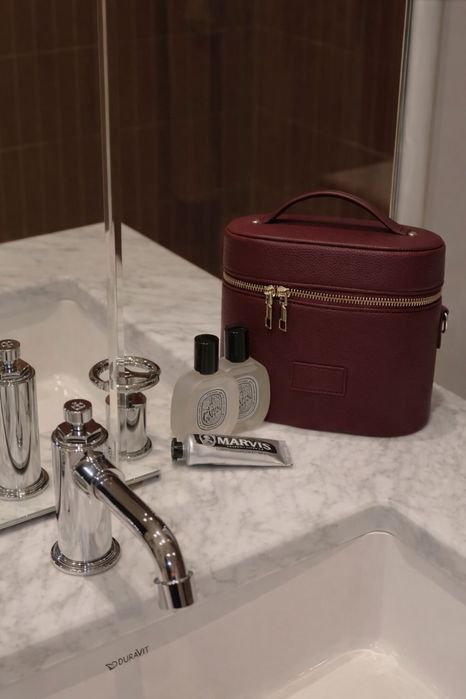 Косметички на 8 марта подарок