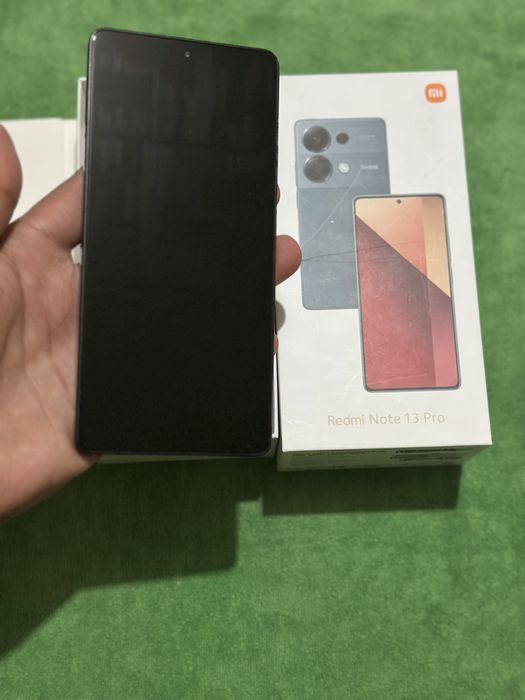 Redmi note 13 pro 12/256 idial 10/10