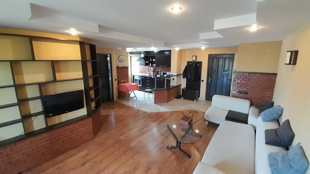 Apartament cu 2 camere de inchiriat  decomandat langa Nova Vita