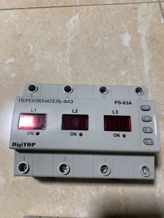 DigiTOP PS-63A Автоматический переключатель фаз / реле выбора фаз.