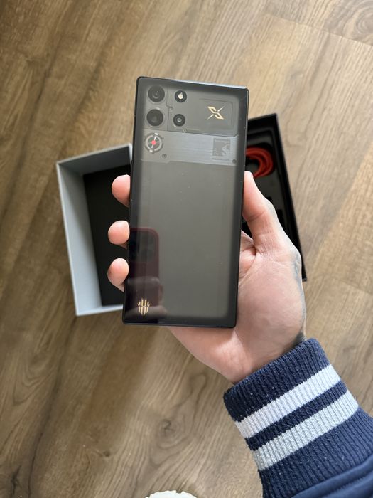 Telefon gaming redmagic 10s pro