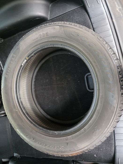 Set 4 anvelope iarna Pirelli & Dunlop 235/60/R18