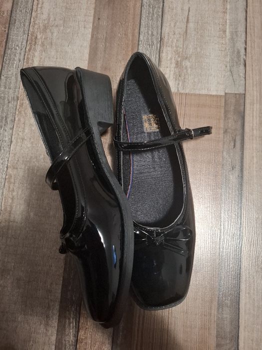 Pantofi mărimea 41.5