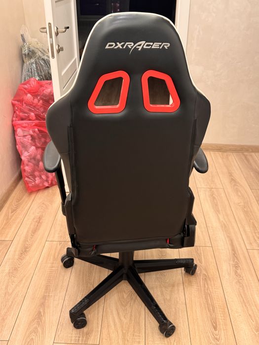 Компьютерное кресло dXracer