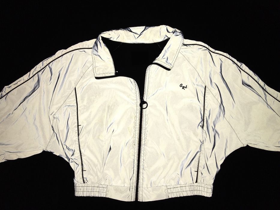 Светлоотразително късо яке Bershka