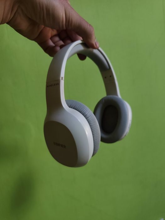 Edifier W800BT plus беспроводные bluetooth наушники с микрофоном.