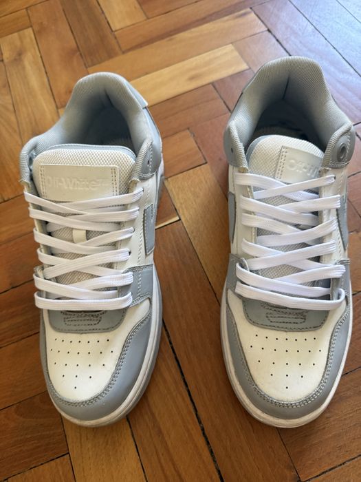 Adidas Off white