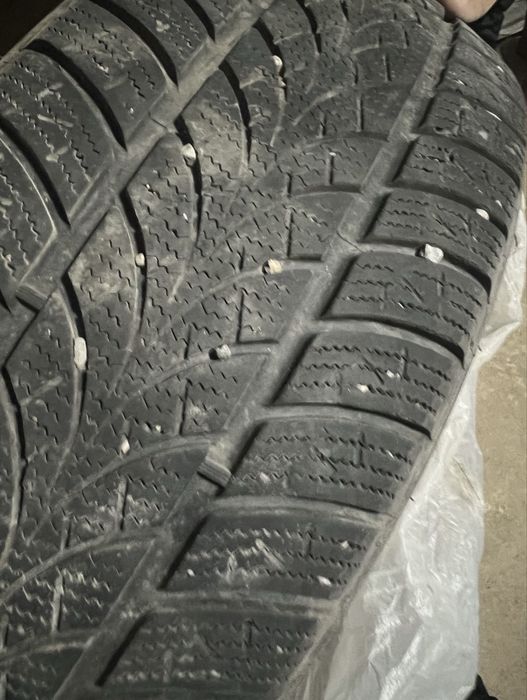 Зимние шины 4 шт