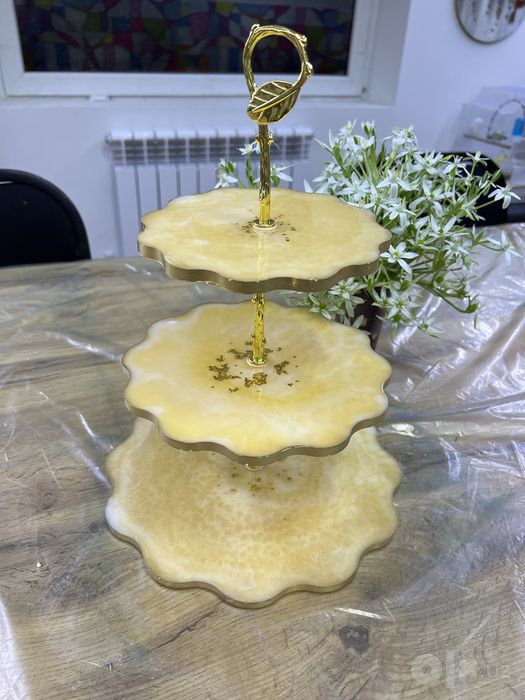 Этажерка из эпоксидной смолы