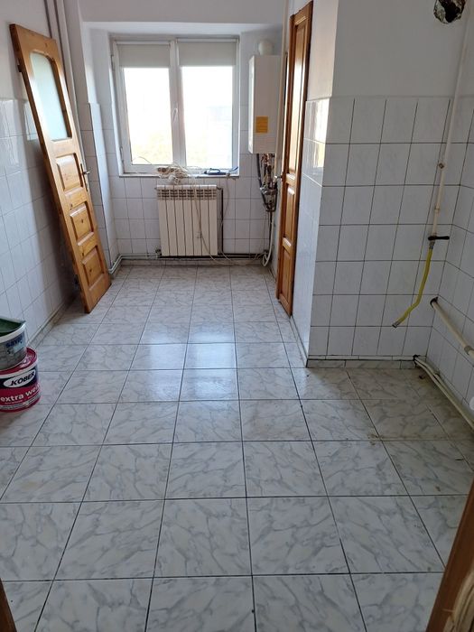 Apartament 3 camere decomandat -Unirii Sud Buzau