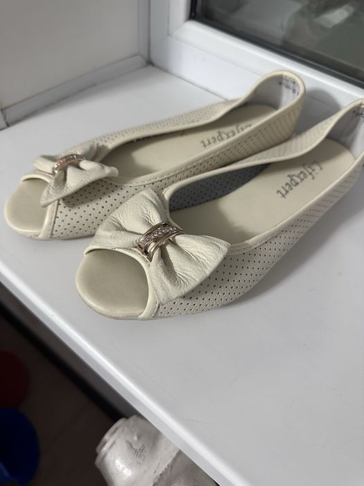 Продам Балетки летние новые
