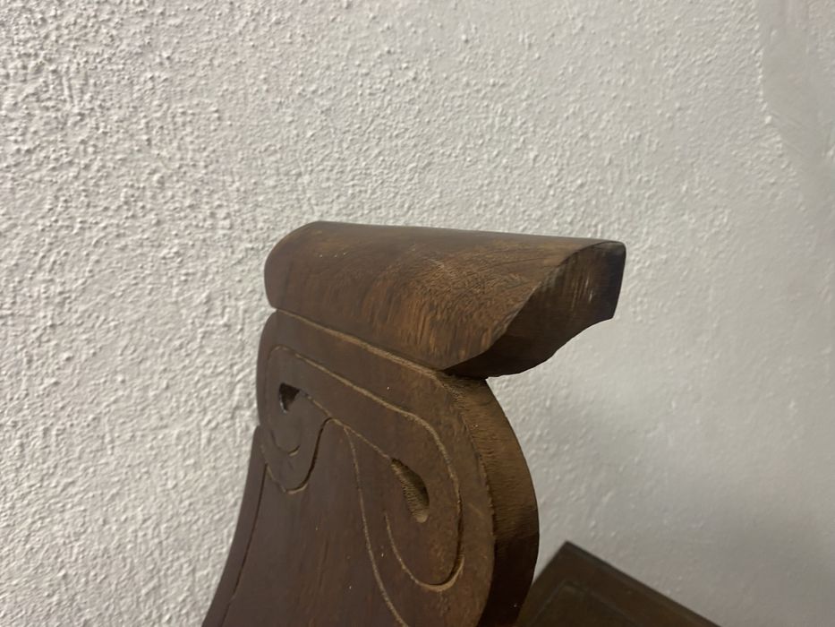 Дървена сгъваема поставка от орех Азия 1900 1940