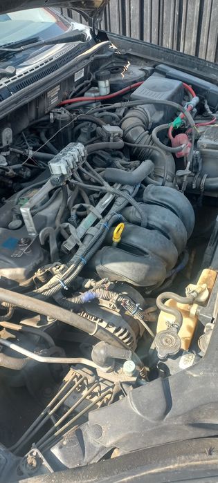 Джили ск7  газ-бензин