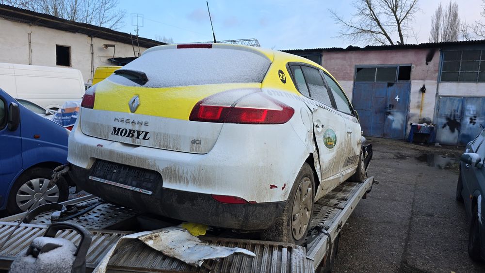Vand Renault Megane 1.5DCI Avariat