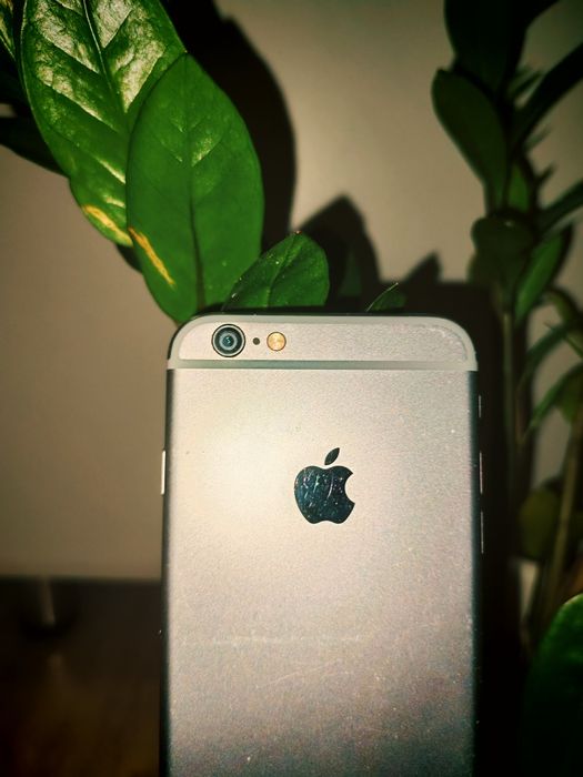 Iphone 6 (без айклауда наверное)
