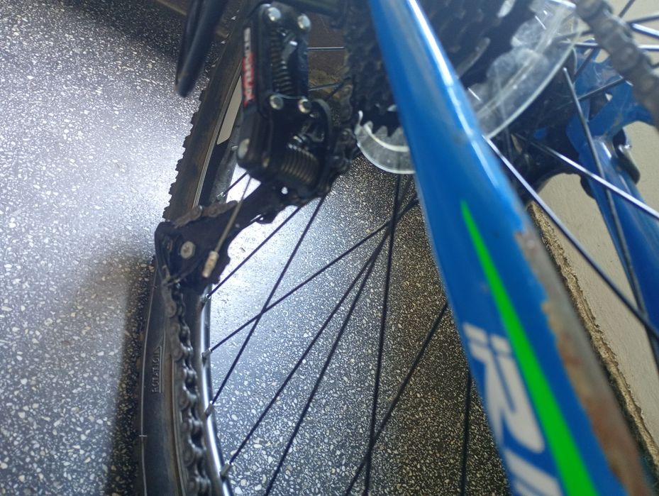 Bicicleta MTB full suspension