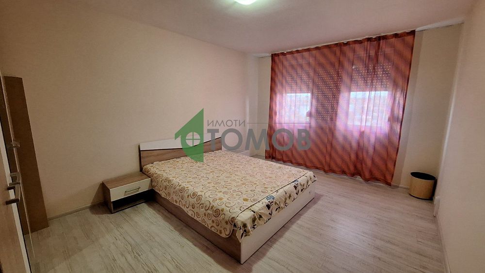Дава се под наем Тристаен апартамент в Стара Загора, Център - 80 кв.м за 357 € - Снимка #7