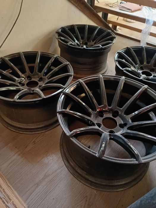 Продам Диски R18
