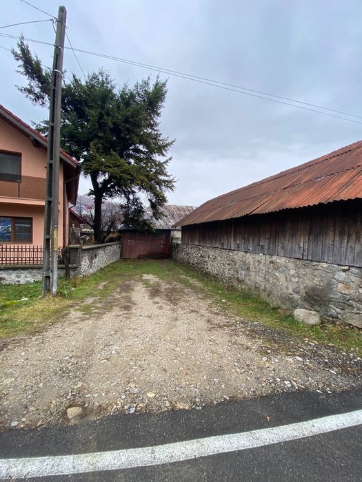 Teren de vânzare