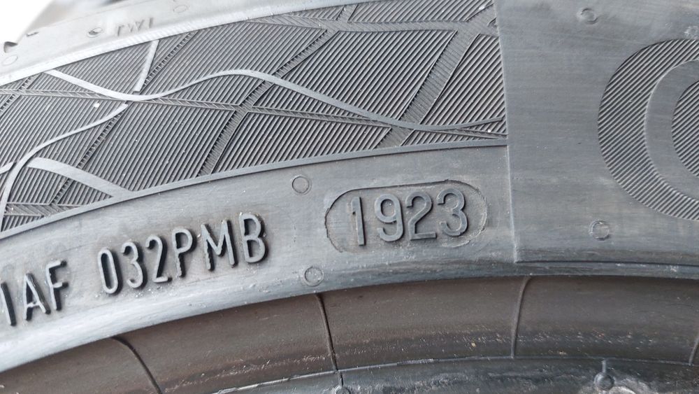 Летни гуми 225/45/17 Continental PremiumContact 7 2 броя