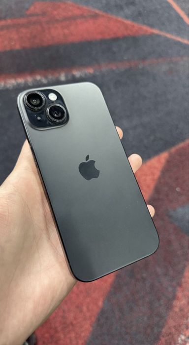 Продам айфон 15 на 128 ггб