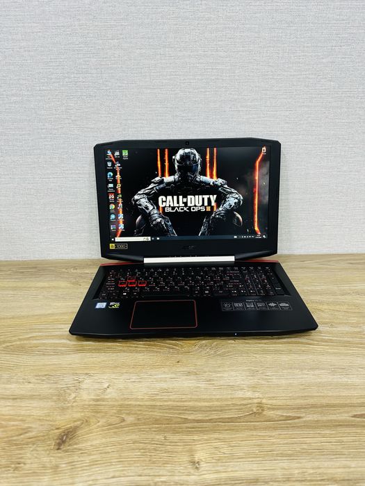 ACER Core i7-8 Ядерный, Мощный, Премиум Игравой ноутбук для Игр и IT