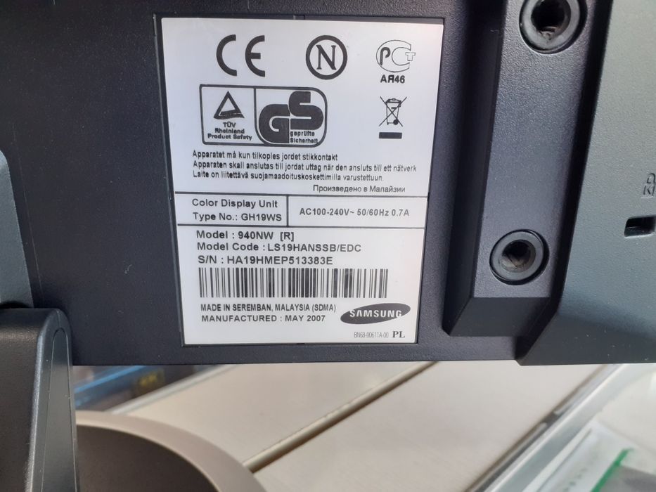 Monitor Samsung-19 dumm