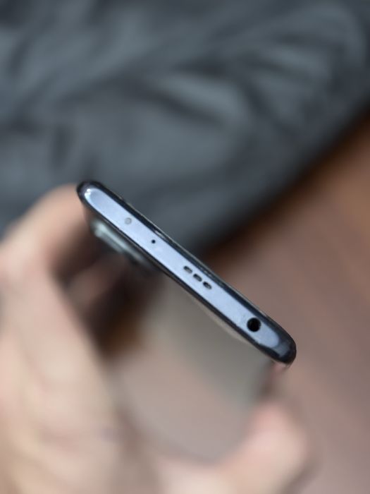 Продам Xiaomi Note 10 Pro 8/256гб