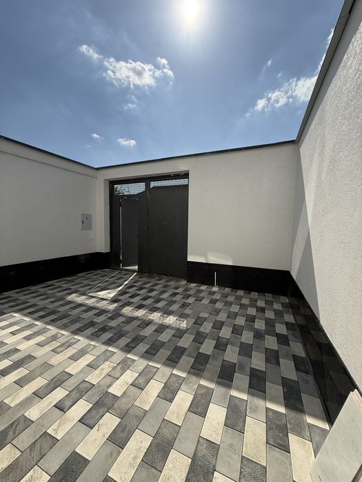 Срочно продаётся 1-сотик 4-комн участка в Сергели Ханабад