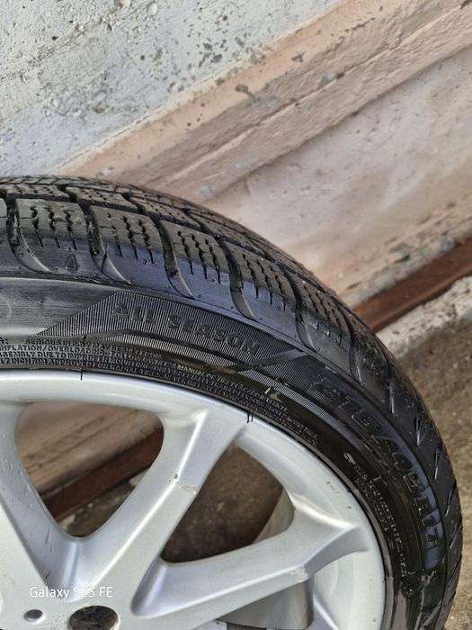 Vând genti aliaj cu anvelope All Season  215/45 R17
