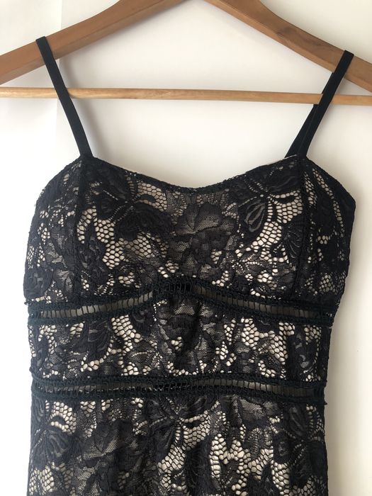 Rochie cu dantelă marimea xs